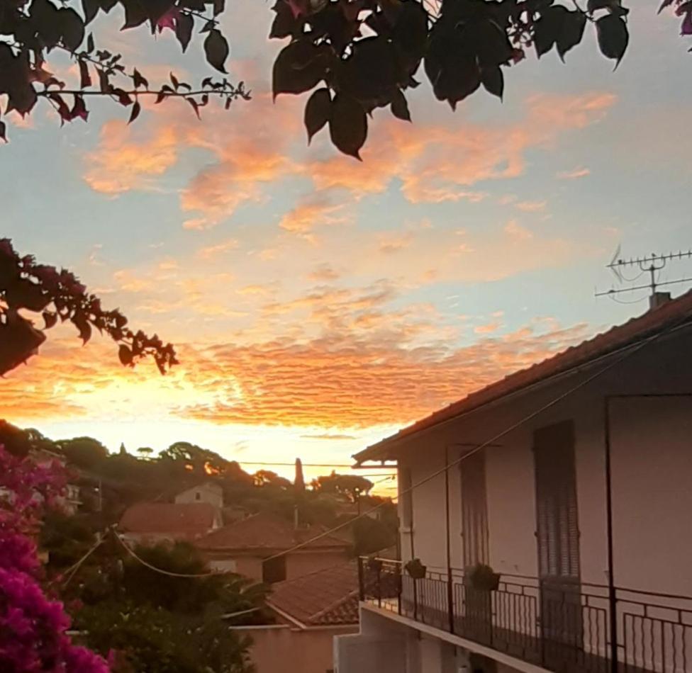 Logement Le Serein Toulon Exterior foto